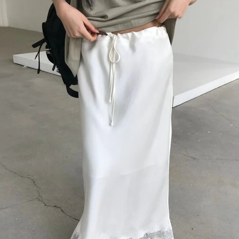 2026 Summer Hot Selling Satin Design Stitch Lace Low Waist Straight Tube Half Body Skirt for Women