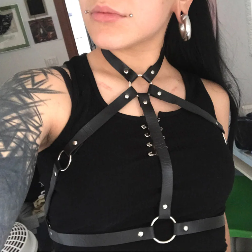 Individuality Tide Punk Gothic Sex appeal PU Corset Fold one's belt Chest girdle One collar Body strap Suspenders Belt