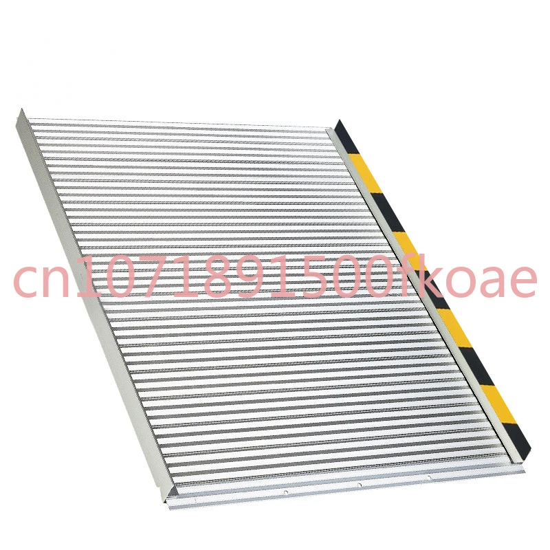 560L X 750W Aluminium Loading Ramp Portable Folding Wheelchair Scooter Van Disabled Access Motorcycle Ramps 560*750*55mm