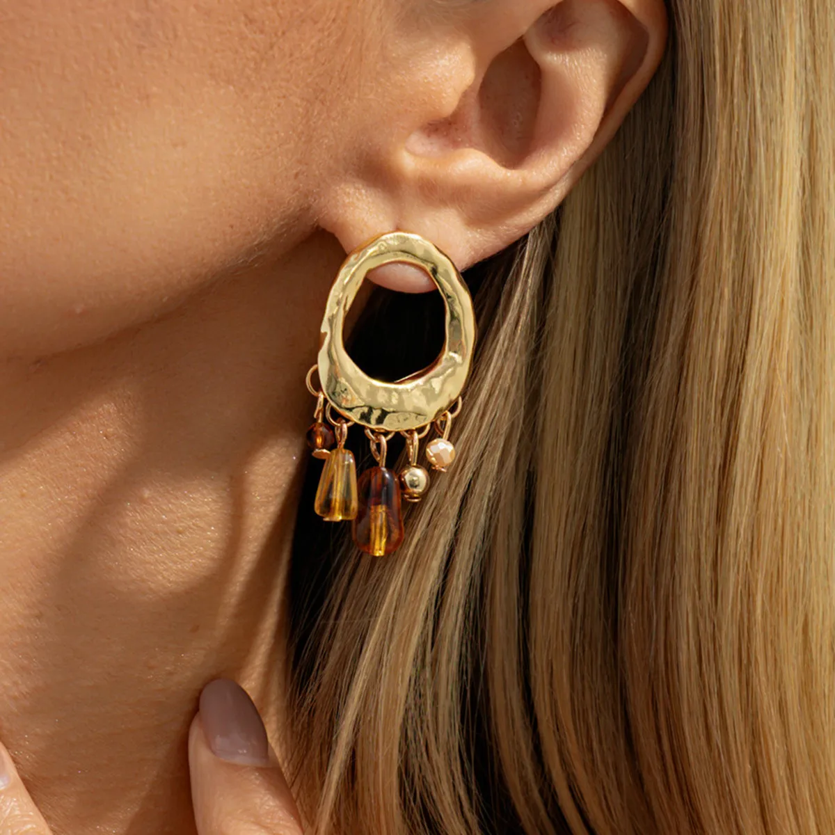 SHIXIN Vintage Acrylic Beads Tassel Stud Earrings for Women Creative Gold Color Hollow Geometry Earrings Fashion Jewelry Gift