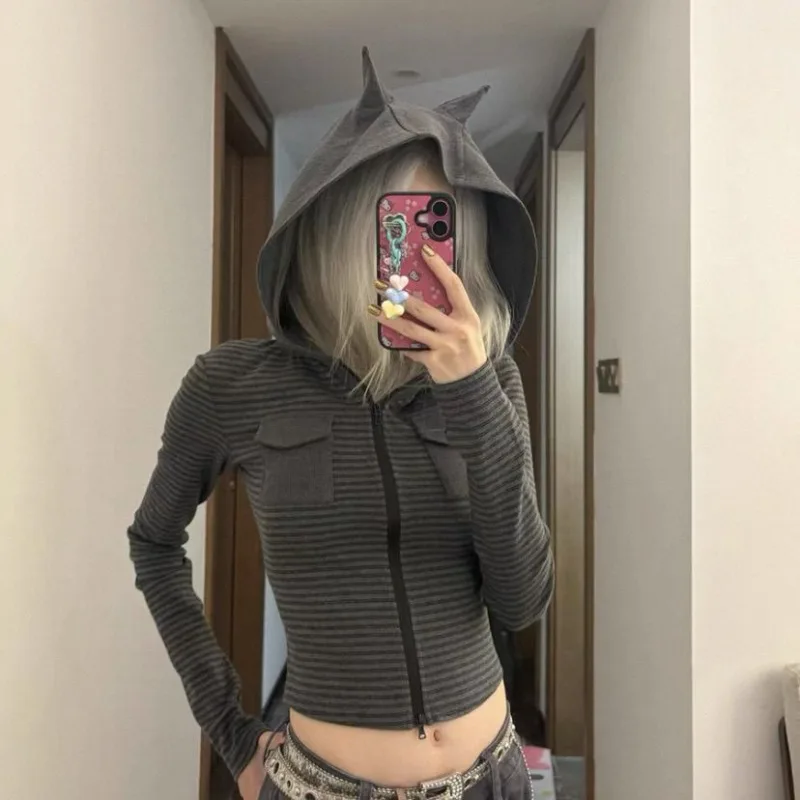 

American Retro Striped Dark Hooded Cardigan Women Autumn New Slim Fit Short Knitted Hooded T-shirt Little Devil Coat Streetwear
