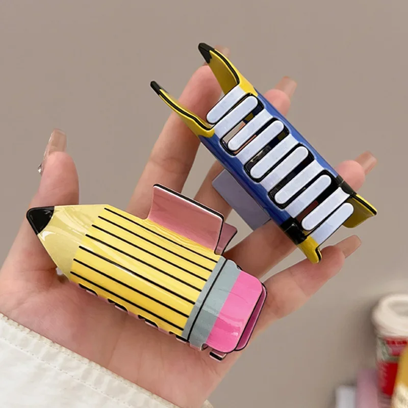 Рисунок 4 - Милые большие акриловые заколки