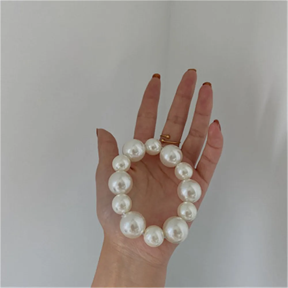 Fashion White Pearl Beaded Hair Rope French Elegant Bracelet Hair Scrunchies Women Girls Elastic Ponytail Bun Hairband Headwear