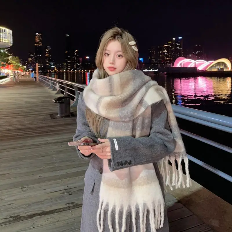 

2025 New Long Thickened Cashmere Shoulder Wrap Scarf for Women Warmth Assurance Spring Summer Autumn Winter Seasonal Use