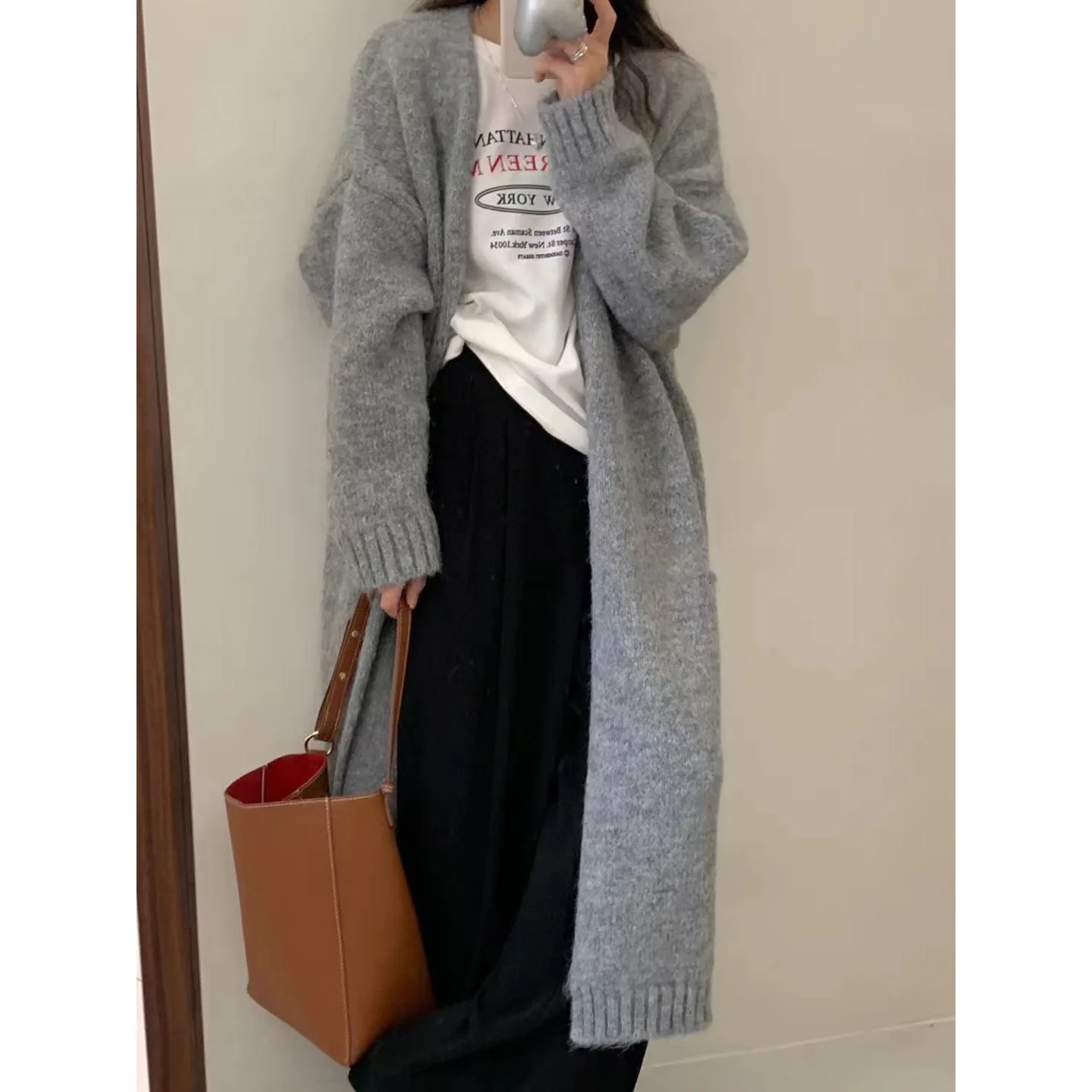 

Women Cardigan Knitted Sweater Women Casual Korean Vintage Loose Long Sleeve Autumn Top Winter Coat Lazy Wind Thick Long Sweater