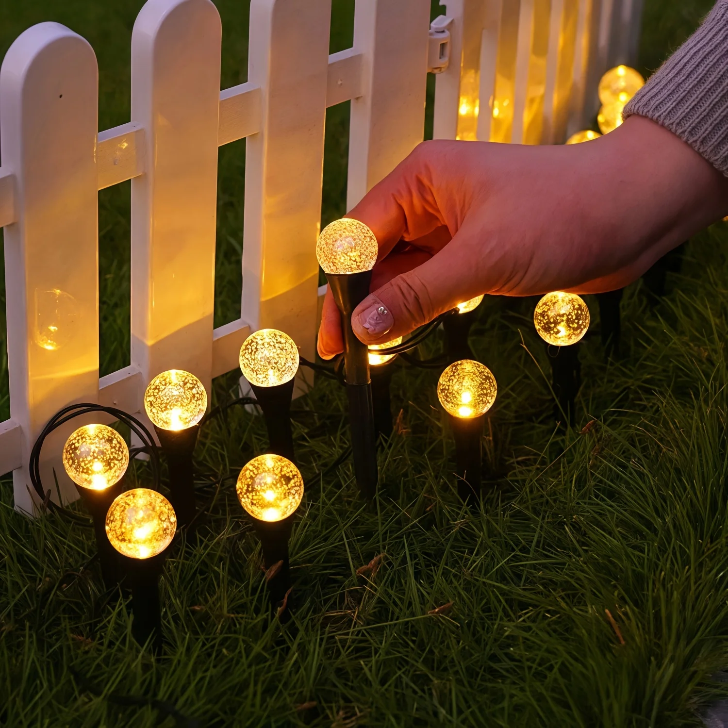 

Solar Landscape Light 20 LEDS Bubble Beads Shaped Outdoor Solar String Light for Path Garden Patio Decor Outdoor Waterproof Lamp