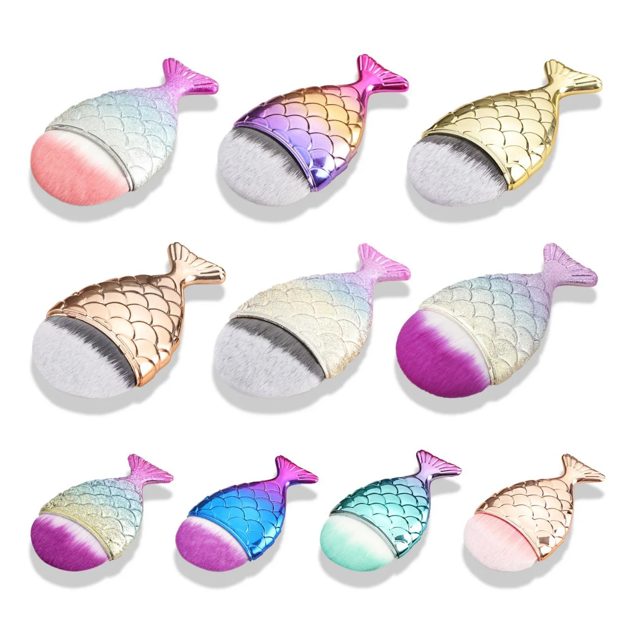 Großer einzelner Make-up-Pinsel im Meerjungfrau-Stil mit Fischschwanzboden. Kleiner Foundation-Make-up-Pinsel mit Fischgrundierung, BB-Cremepinsel
