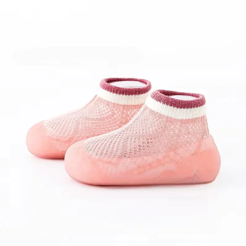 أحذية الربيع والصيف للأطفال الصغار غير قابلة للانزلاق، أحذية أطفال شبكية قابلة للتنفس في الأماكن المغلقة، أحذية جوارب للأطفال