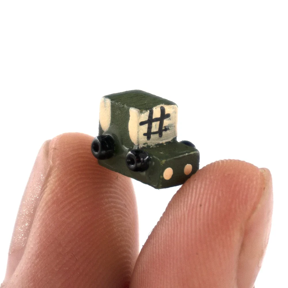 4 個 1/12 ドールハウスミニチュア木製車ミニ車両モデルのおもちゃドールハウスアクセサリー装飾 ob11