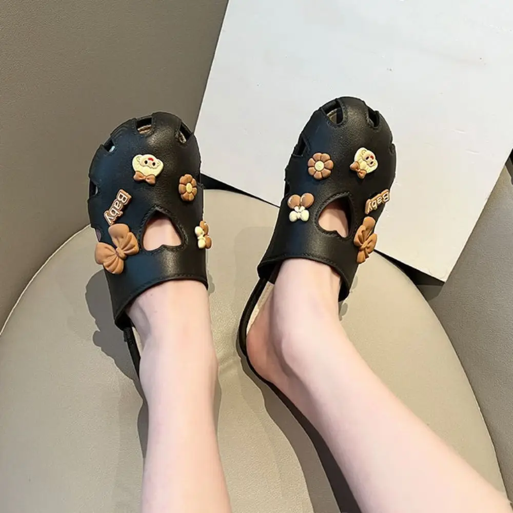 

Повседневные кожаные тапочки Kawaii, женские шлепанцы с цветочным бантом и шлепанцами, обувь, нескользящие пляжные тапочки с отверстиями, домашние