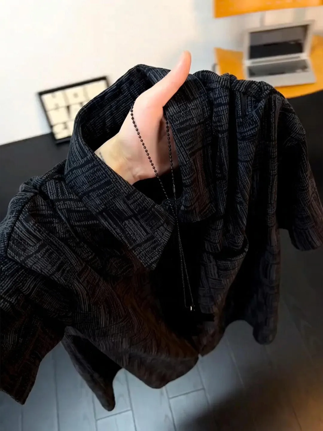 

Loose Fit Casual Short Sleeve Men's Shirt Black American Plaid Summer Thin Texture Vintage Loose Outerwear Breathable Polyest...