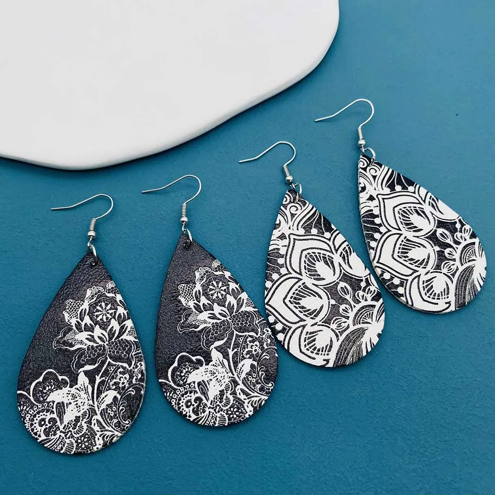 Vintage Ethnic Leather Earrings for Women Floral Bohemian Double Sided Print PU Drop Leather Earrings Fashion Jewelry