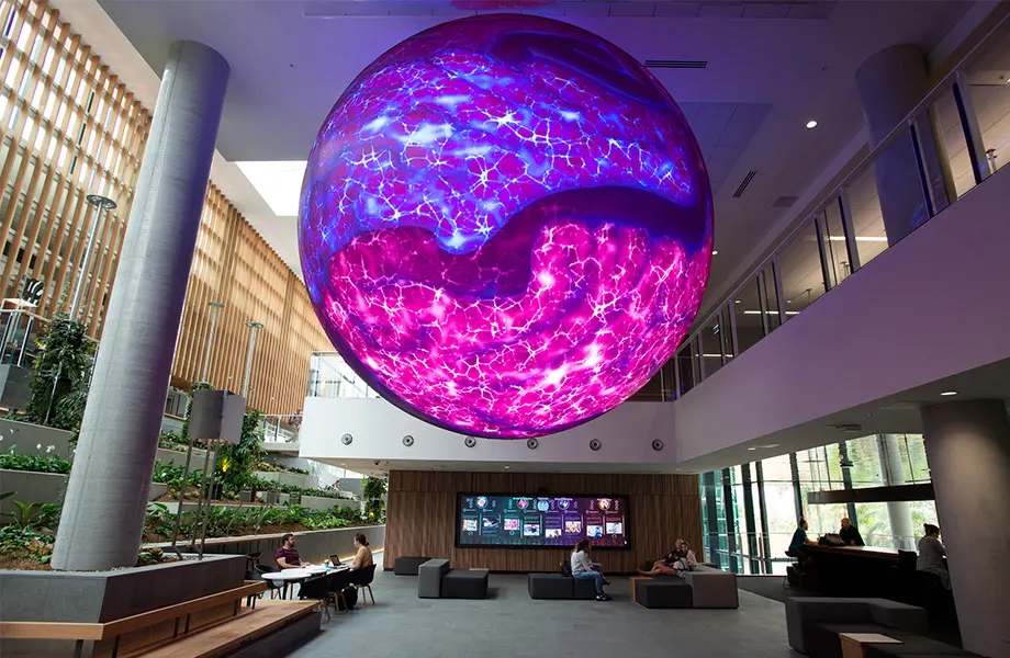 Customize LED Video Ball P2.5 Diameter 1 Meter Sphere LED Screen Irregular Shape Led Display Mobile Control