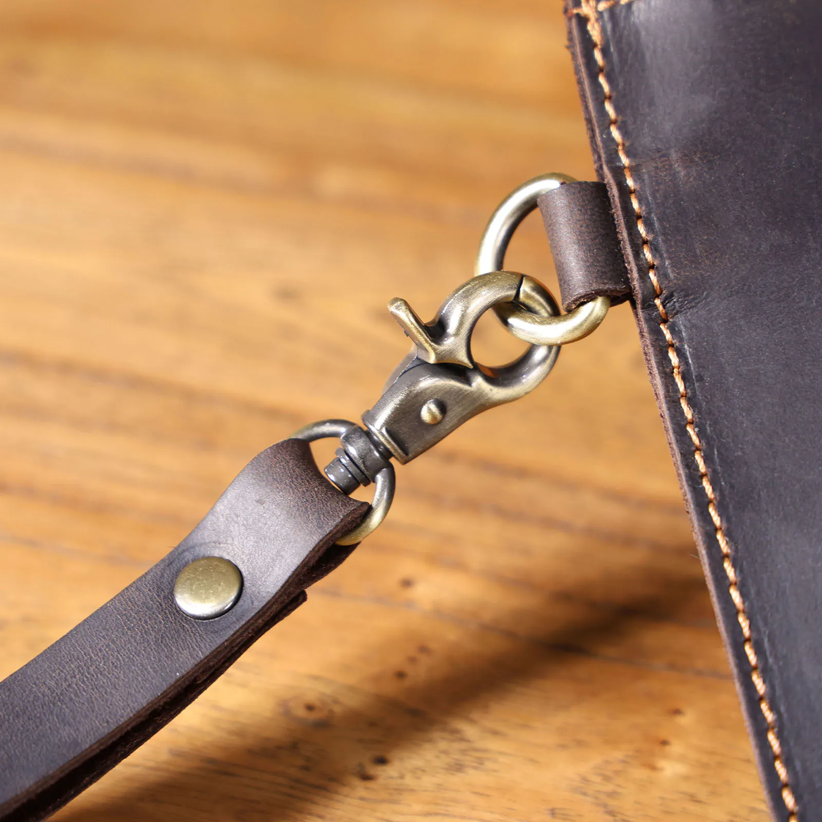 Vintage Echtleder Herren-Clutch-Tasche Lange Geldbörse für Männer Erstklassiges Leder Retro-Kartenhalter Handyhalter – Detail 14