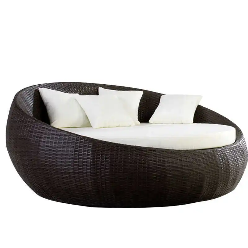 

Outdoor rattan large round bed garden courtyard balcony bed, recliner, leisure creative lazy rattan chair