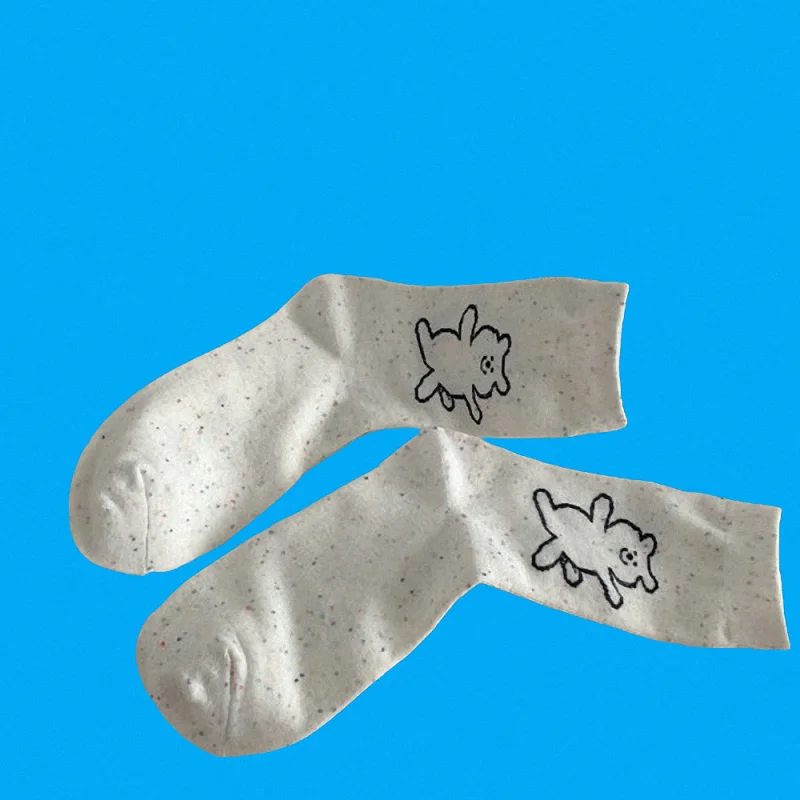 Chaussettes respirantes coréennes pour femmes, fil à pois, ours de dessin animé, tube moyen tout assressenti, automne, hiver, nouveau, 1/3, 2024 paires