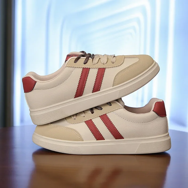 Scarpe da ginnastica classiche marroni da donna, scarpe da skateboard basse alla moda, comode e casual primaverili ed estive