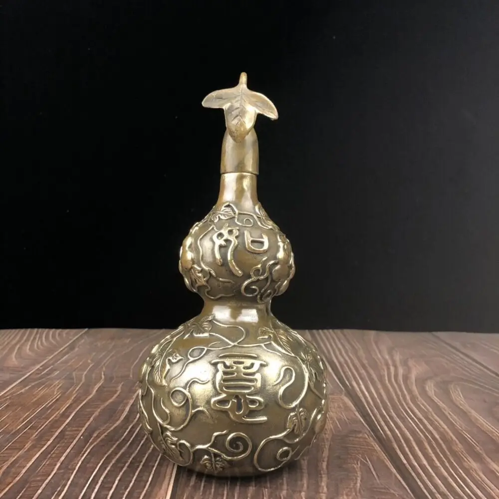 China Folk Feng Shui Old copper Bronze carved Lucky Gourd Statue Calabash Bottle