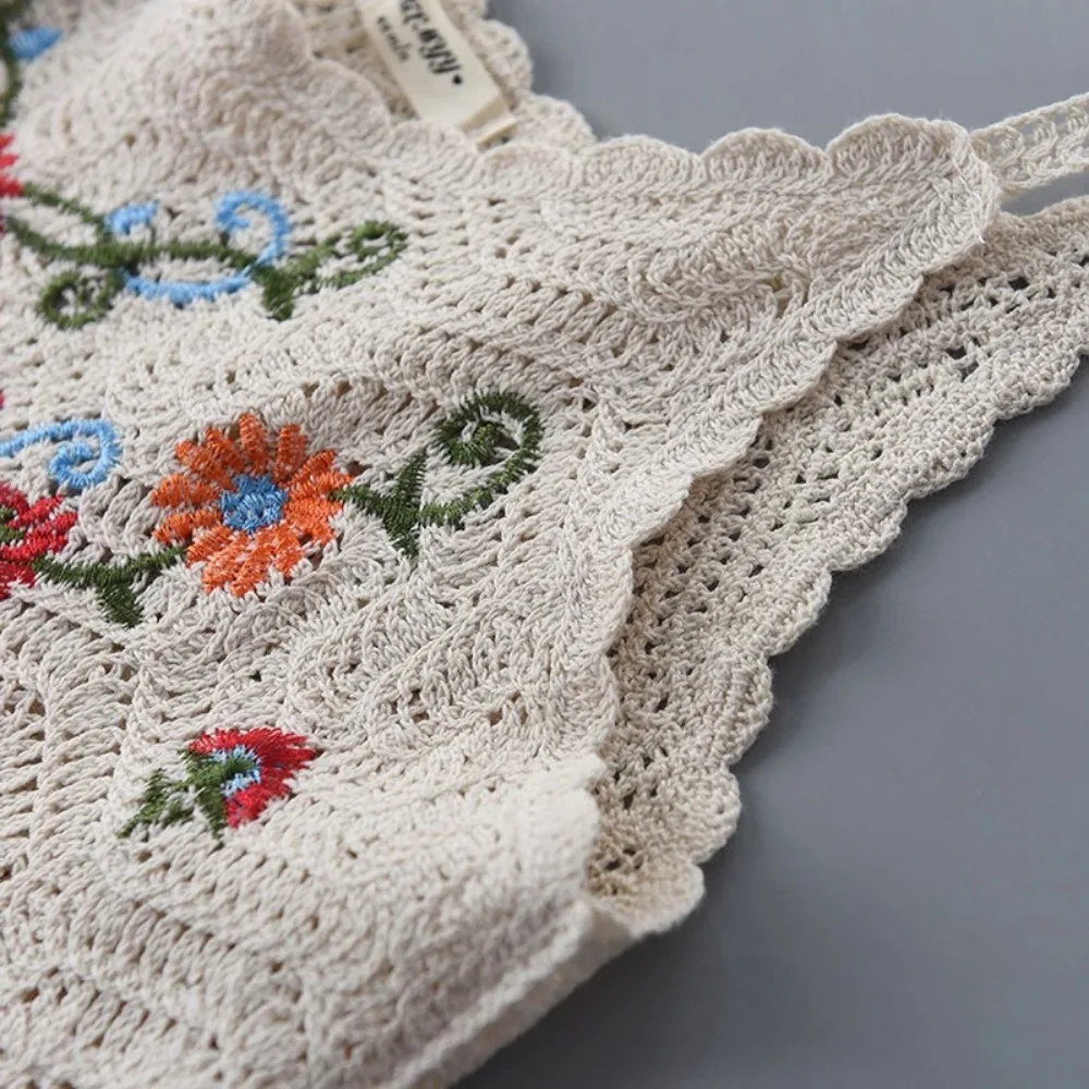 Top in maglia cava ricamato in cotone nuovo Top estivo senza maniche ricamato Top lavorato a maglia senza maniche bohémien donna