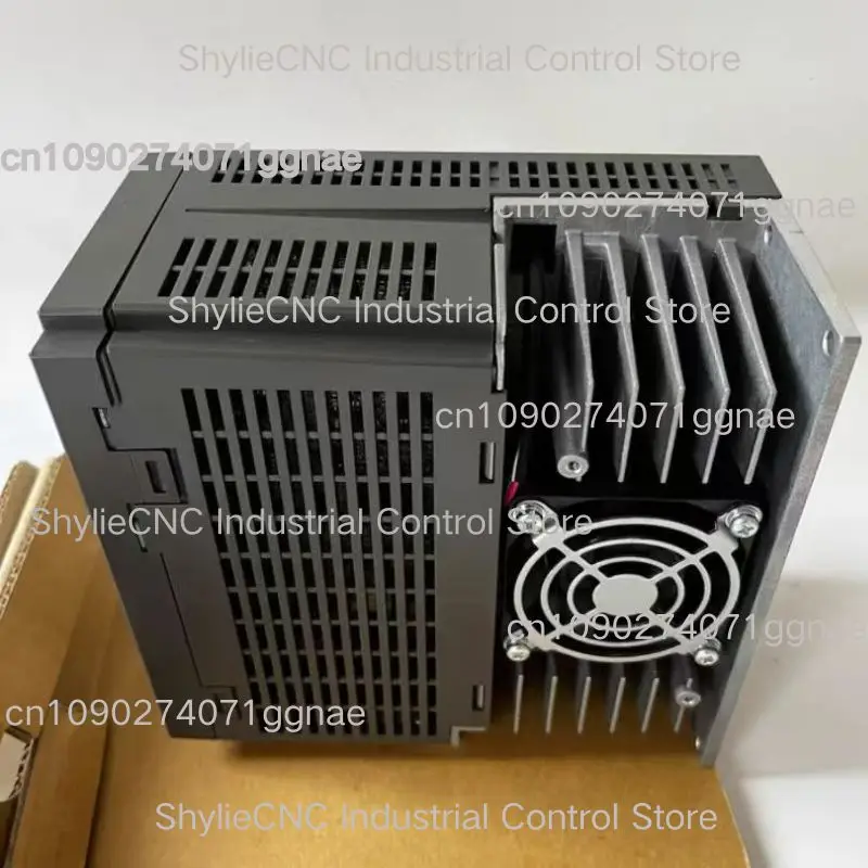 

Новый сервопривод RYC751C3-VVT2 750W для быстрой доставки