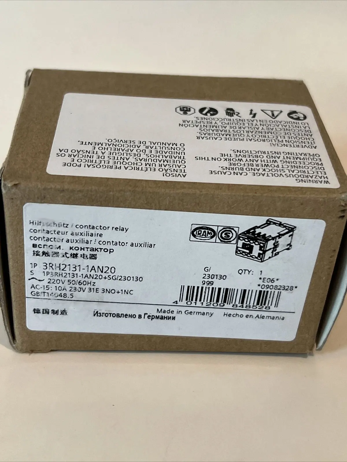 

Совершенно новый 3RH2131-1AN20 3RH2131-2AN20 3RH2131-2GG20 Гарантия один год