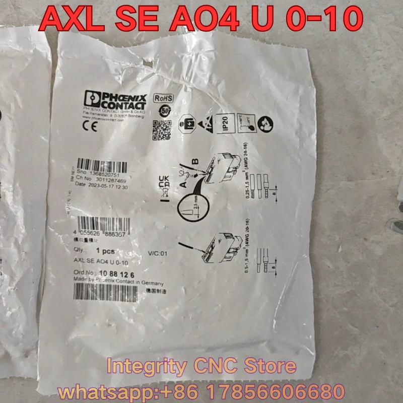 New AXL SE AO4 U 0-10 PLC module 1088126