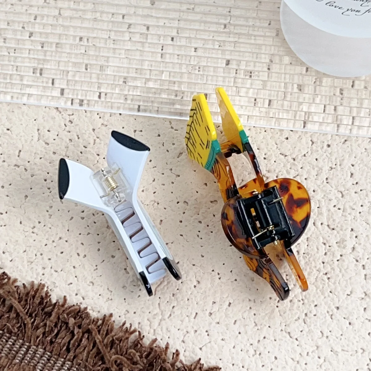 مشبك شعر فريد من نوعه، مخالب شعر غير عادية، مخالب شعر المكنسة، مخالب شعر، مشبك شعر مضحك، إكسسوارات للنساء