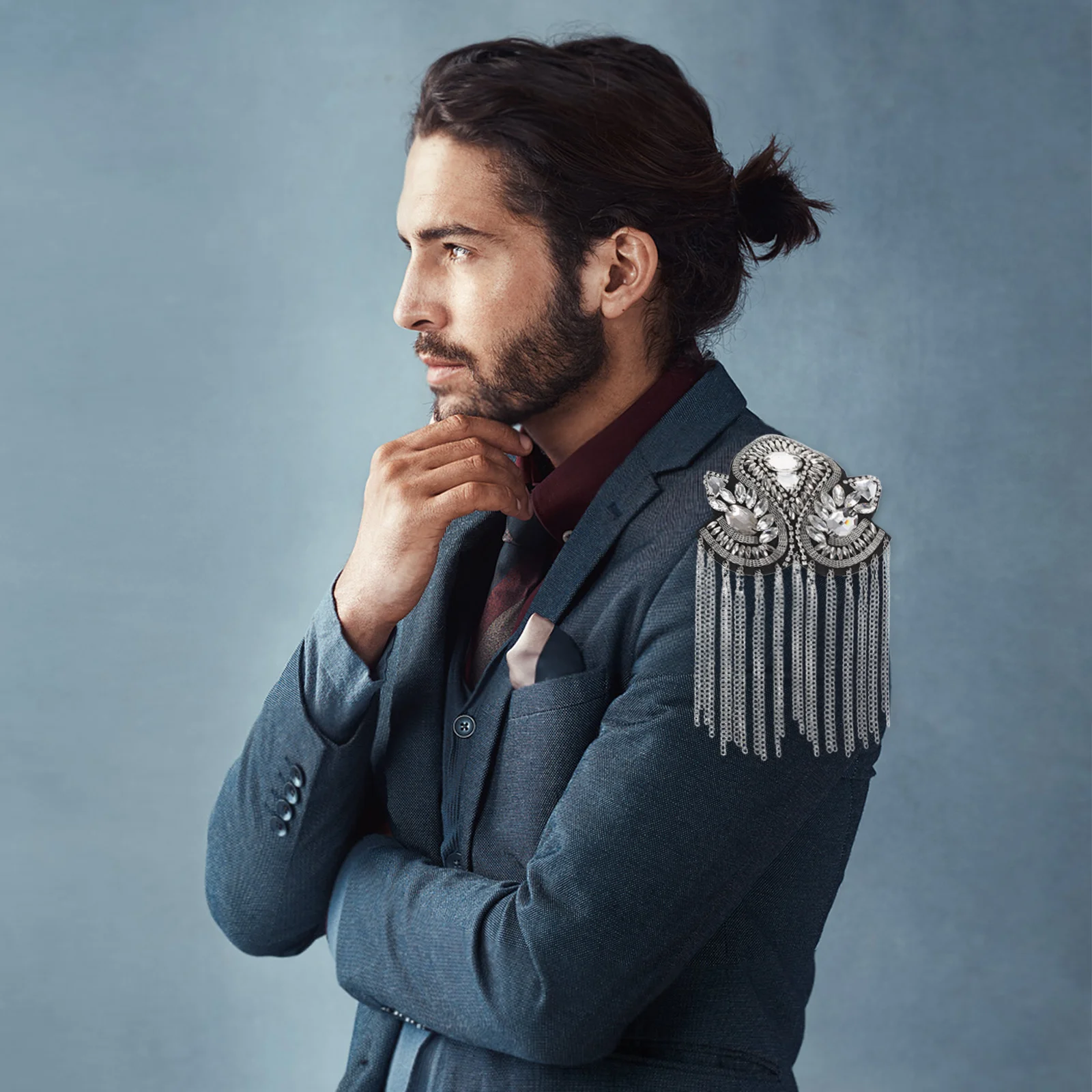 

1Pair Vintage Shoulder Decor Epaulets Premium Metal Fringe Tassel Design for Suit Jacket Coat Men Women Fashion Punk Style Dress