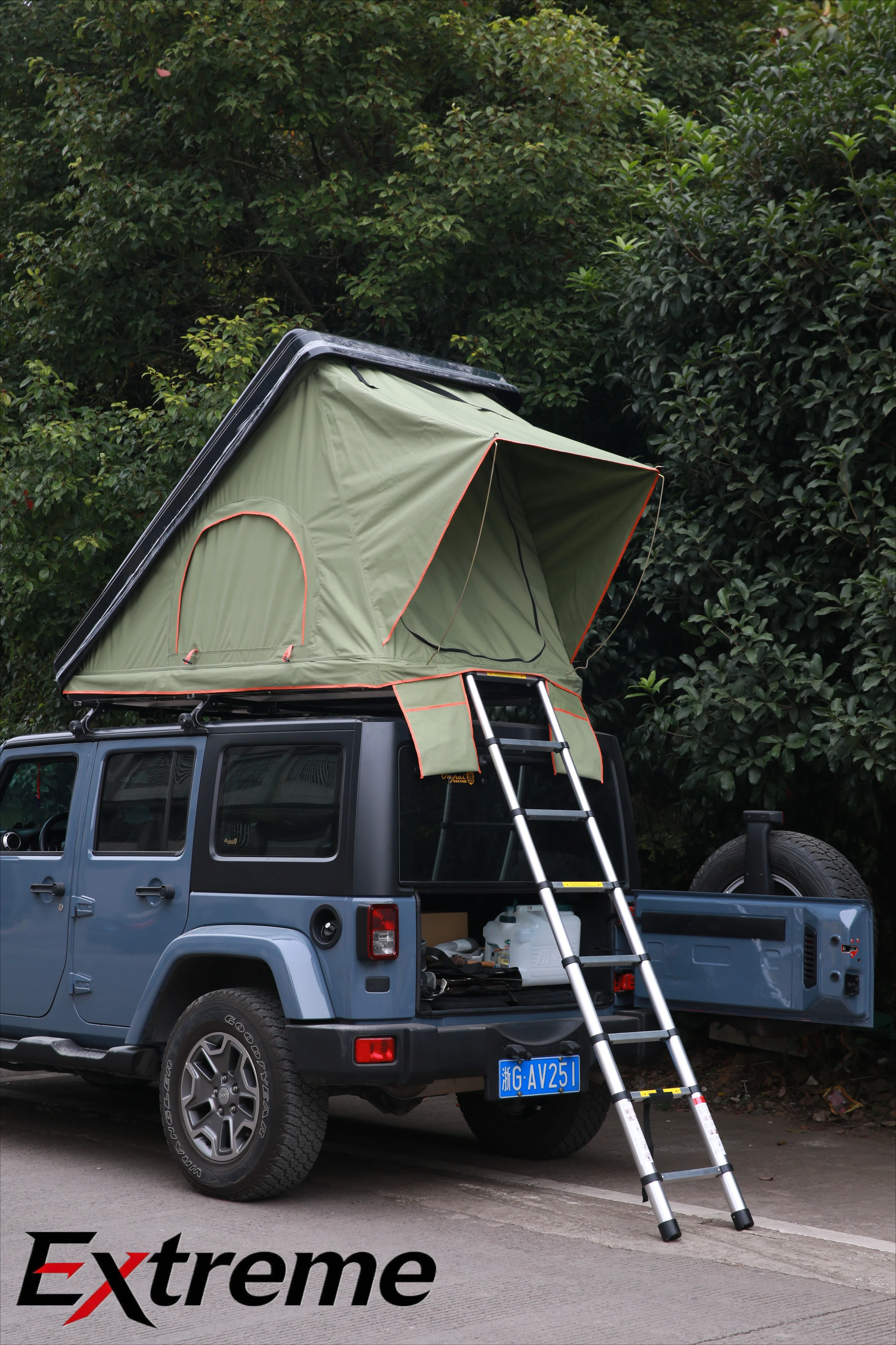 over Land RTT Hardshell Roof Top Tent Canvas One Bedroom Rooftent Box for Camping