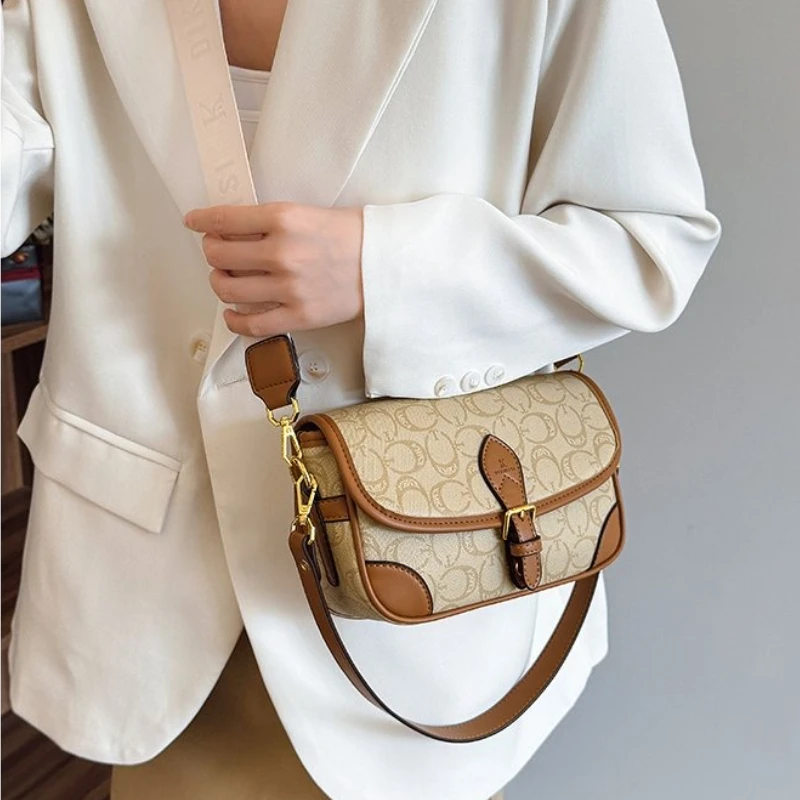 

European and American Style Women's Handbag, Creative New Product for 2025, French Style Retro Underarm Bag for Daily Commuting