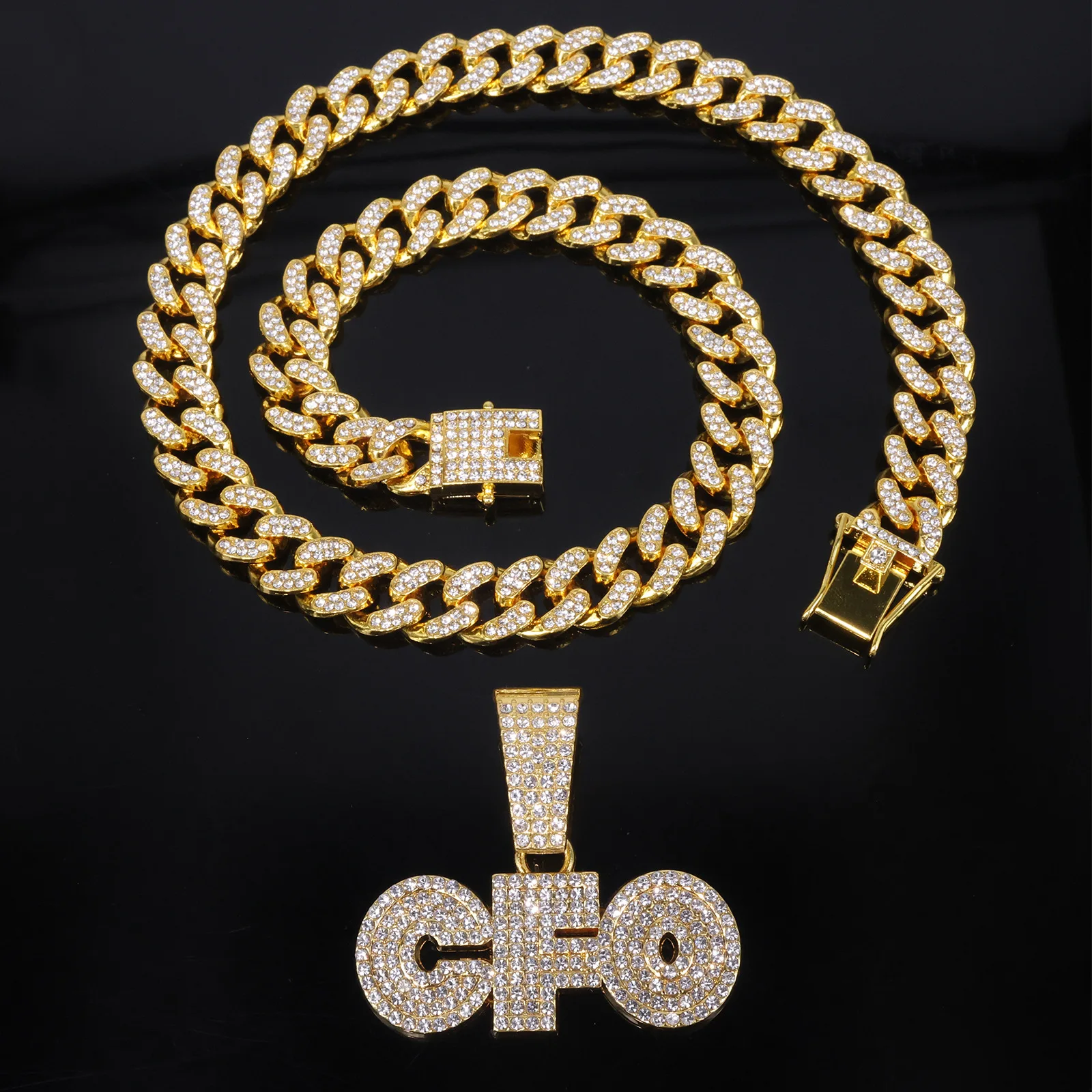 الرجال تنوعا الاتجاه الهيب هوب/Funk الإنجليزية الأبجدية CFO كامل الماس قلادة شارع الرقص الراب الكوبي قلادة Hot البيع