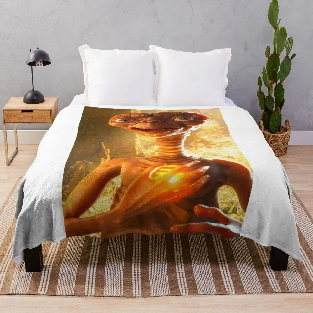 

ET the Extra Terrestrial Throw Blanket halloween Bed Fashionable Soft Plush Plaid Blankets