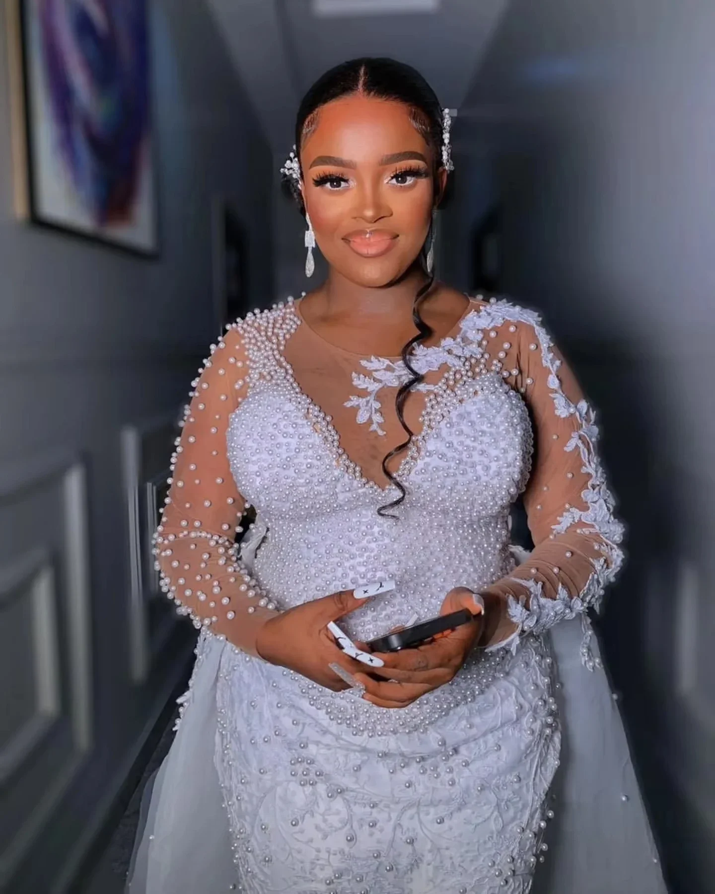 カスタマイズされた手仕事パールアップリケマーメイドアラビア麻生エビのウェディングドレス花嫁のための長袖取り外し可能なブライダルドレス