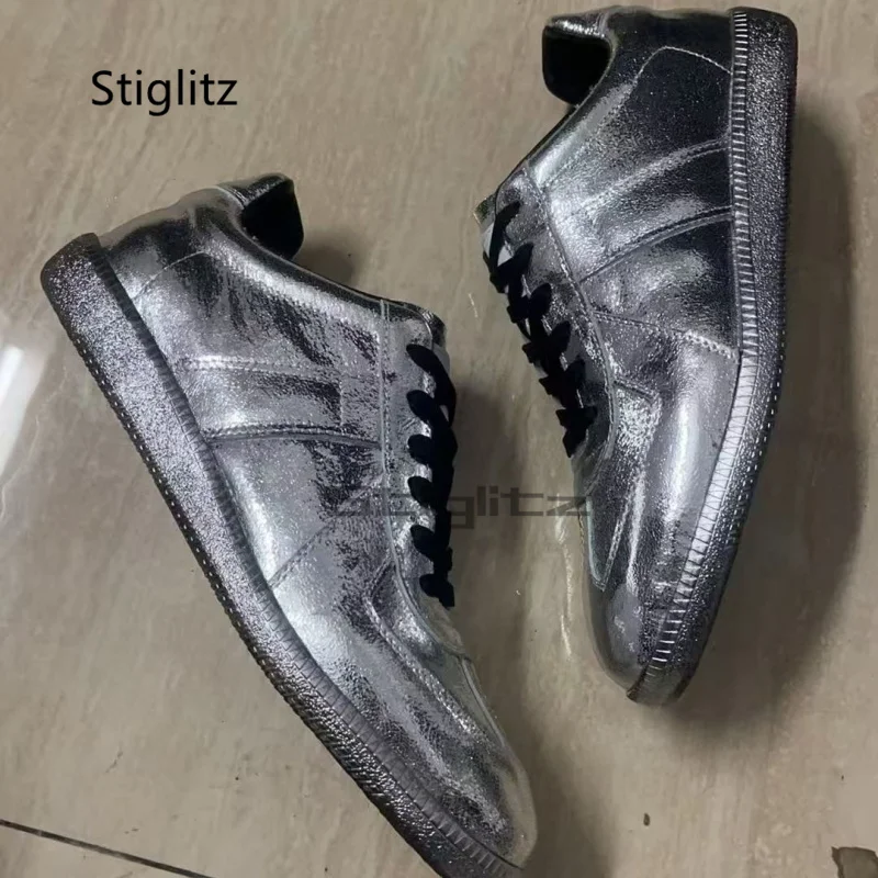 

Silver Flat Casual Couple Shoes Men Women Classic Trendy Versatile Suede Leather Lace Up Sneakers Speing Autumn Training Shoes