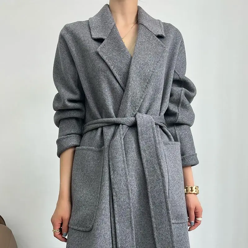 Cappotto medio e lungo da donna nuovo in cashmere double face Cappotto di lana di lana autunno inverno allentato di fascia alta di fascia alta da donna squisito