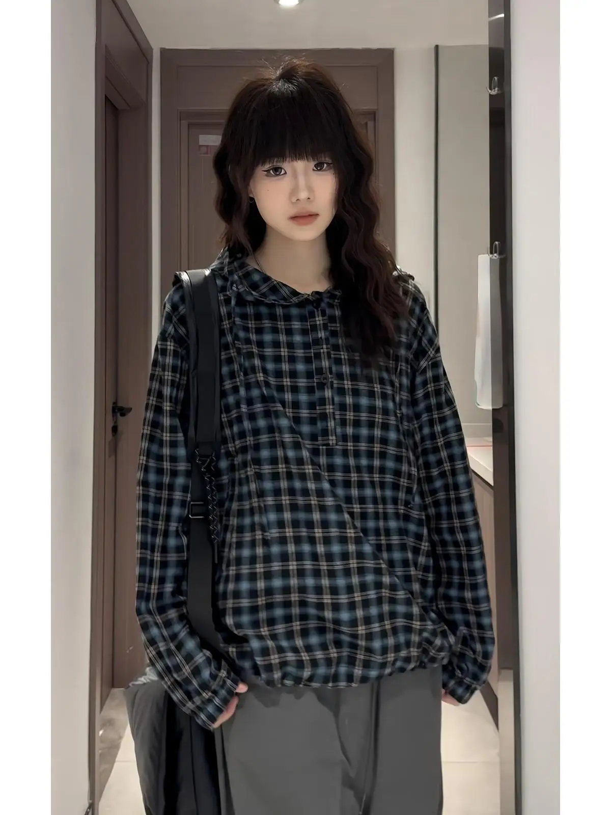 

Мужская толстовка с длинными рукавами в американском стиле ретро, в клетку, для занятий спортом на открытом воздухе, с защитой от солнца, повседневная, свободного кроя, из полиэфирного волокна, с пуговицами