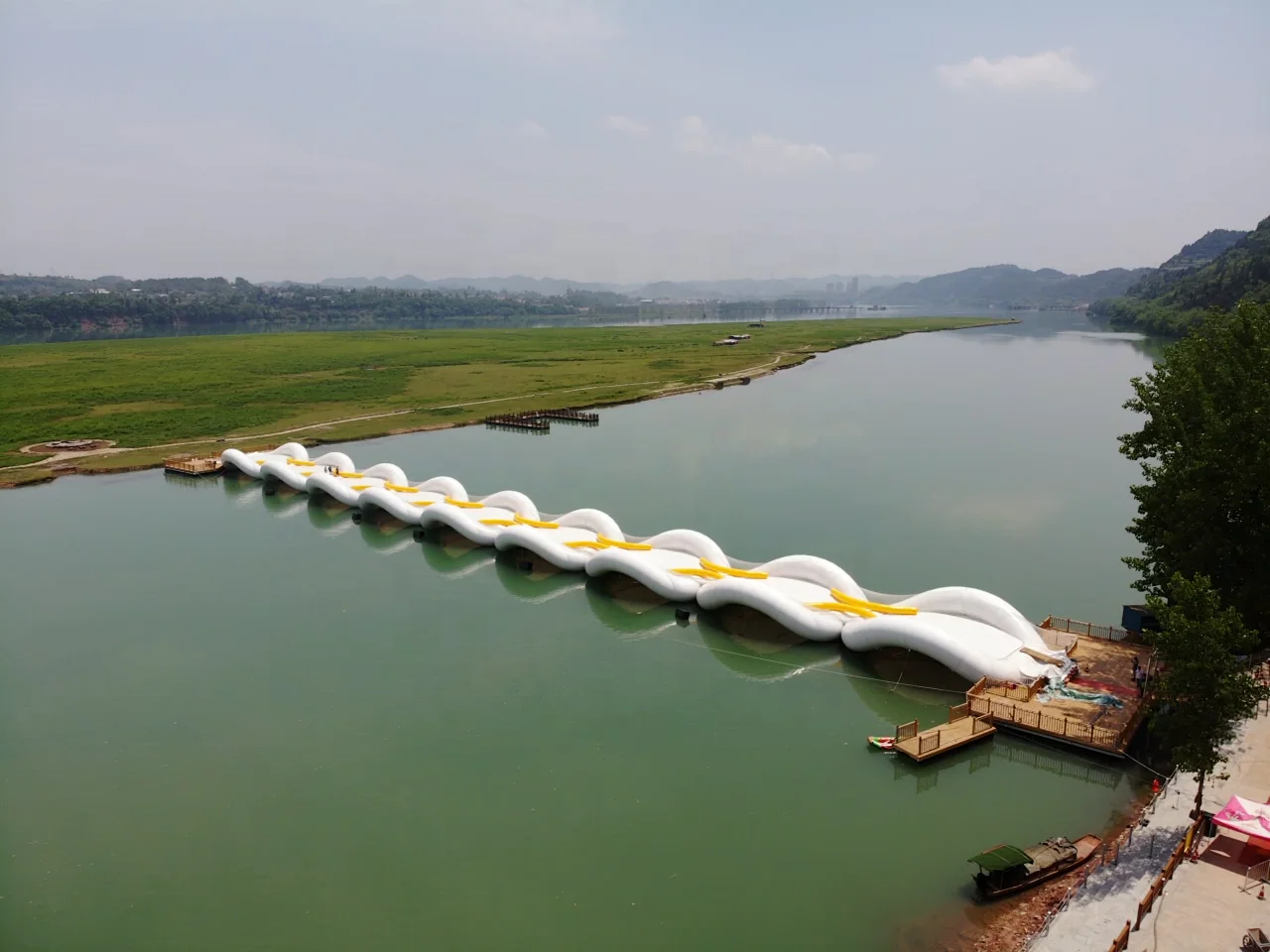 135 Meter Long Inflatable Bouncing Bridge Trampoline 