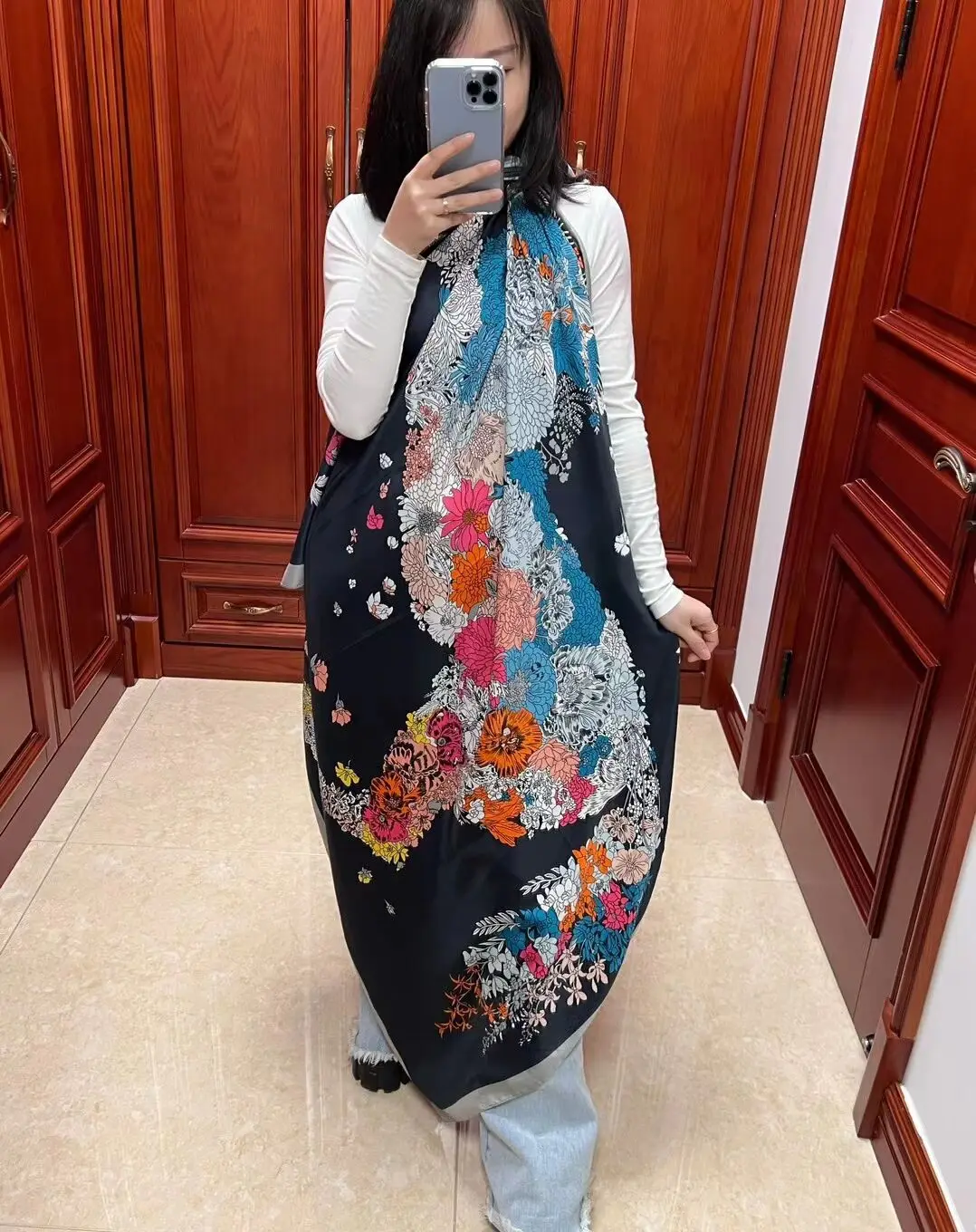 130cm New Flowers Horse Brand Square Scarf Women 2023 100% Silk Scarf Fashion Design Shawl Bandana Kerchief Scarves For Ladies