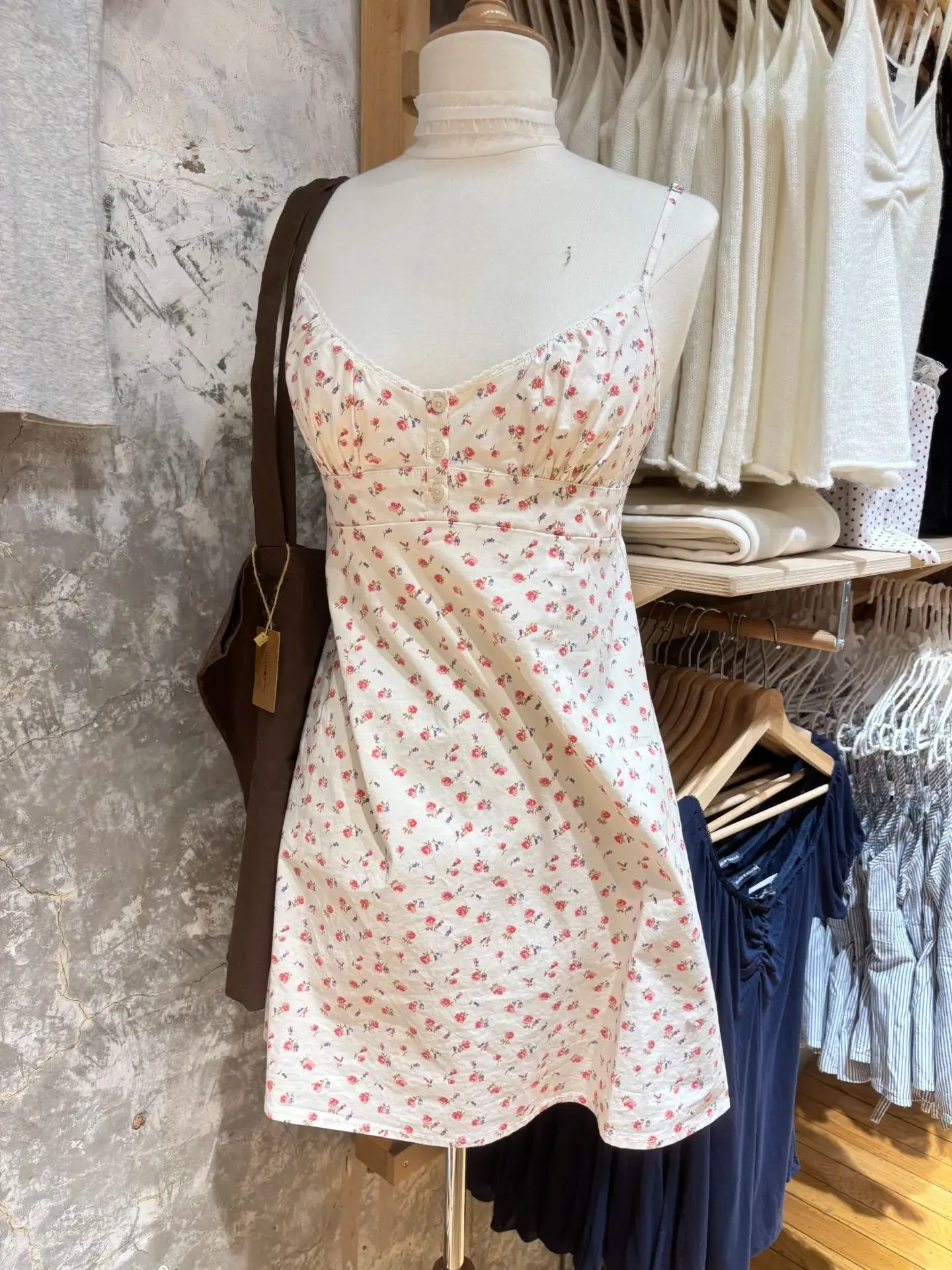 Minivestido camisero rojo con encaje Floral para mujer, vestido corto de verano con tres botones en la espalda con cordones y cintura elástica, Vestidos cortos de algodón