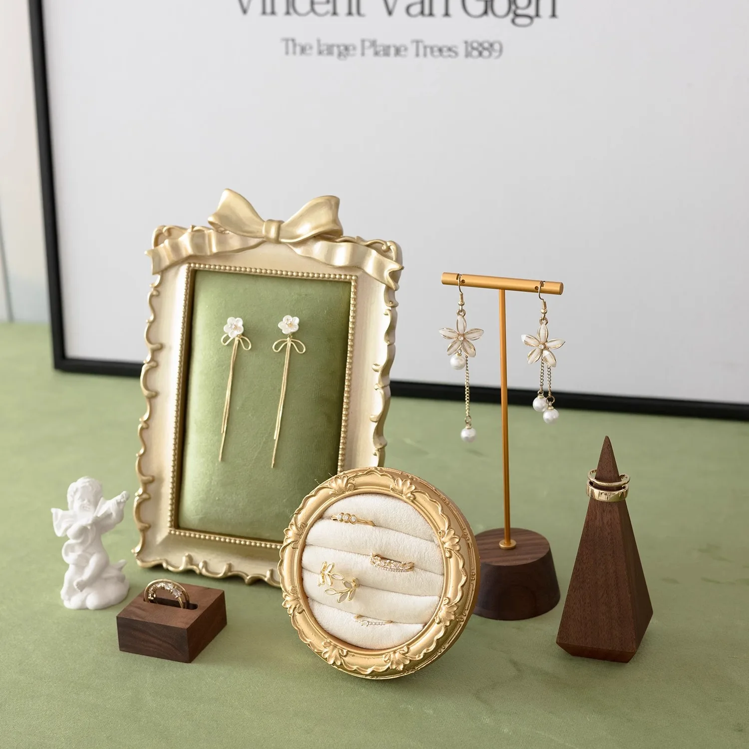 

Retro Jewelry Display rack Standing Photo Frame shape Earring Ring Necklace storage holder Jewelry store counter display Props