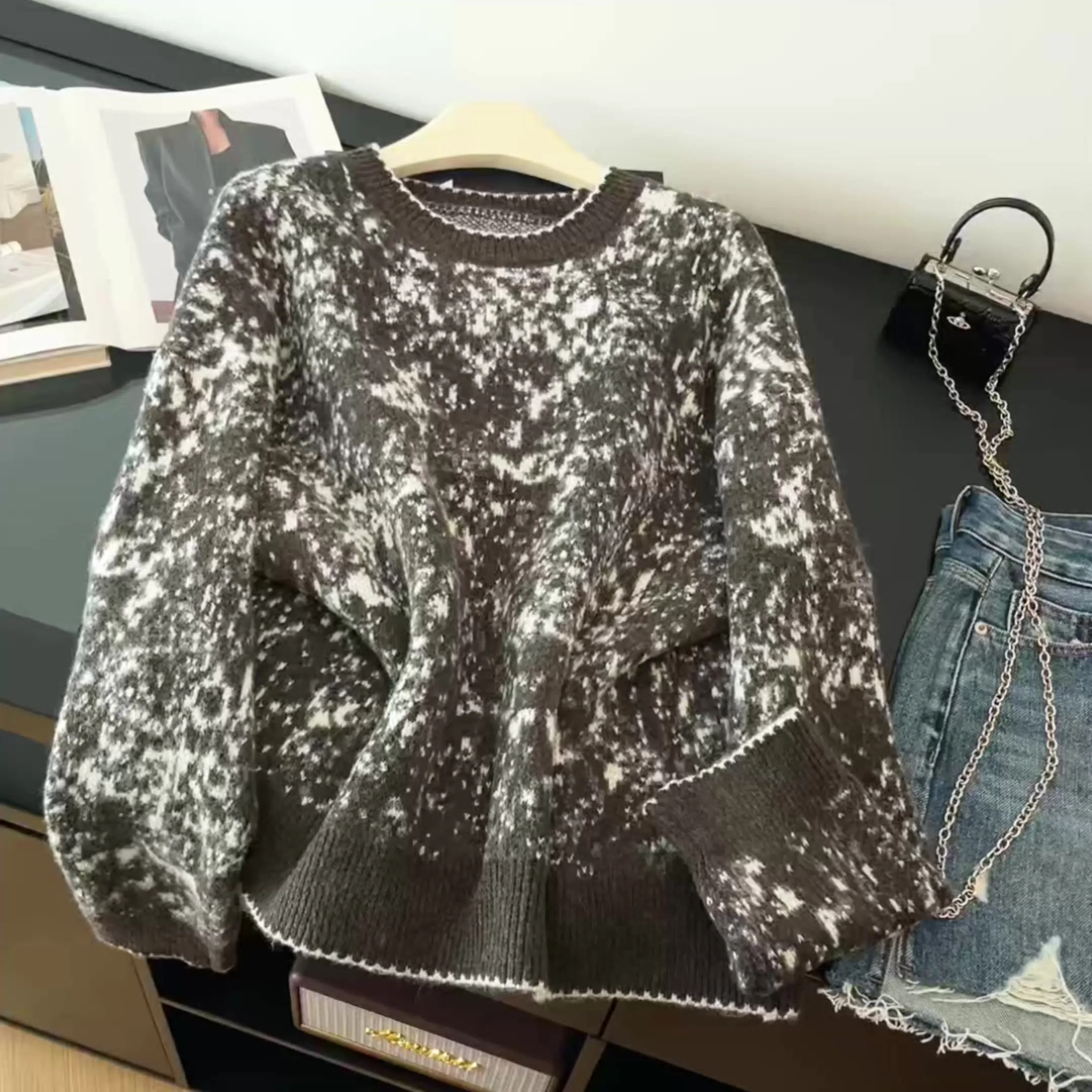 

Women's Brown Sweater Vintage O-Neck Jumper Knit Long Sleeves Cozy Cashmere Sweater 2000s Clothes For Women Spring Autumn 2025