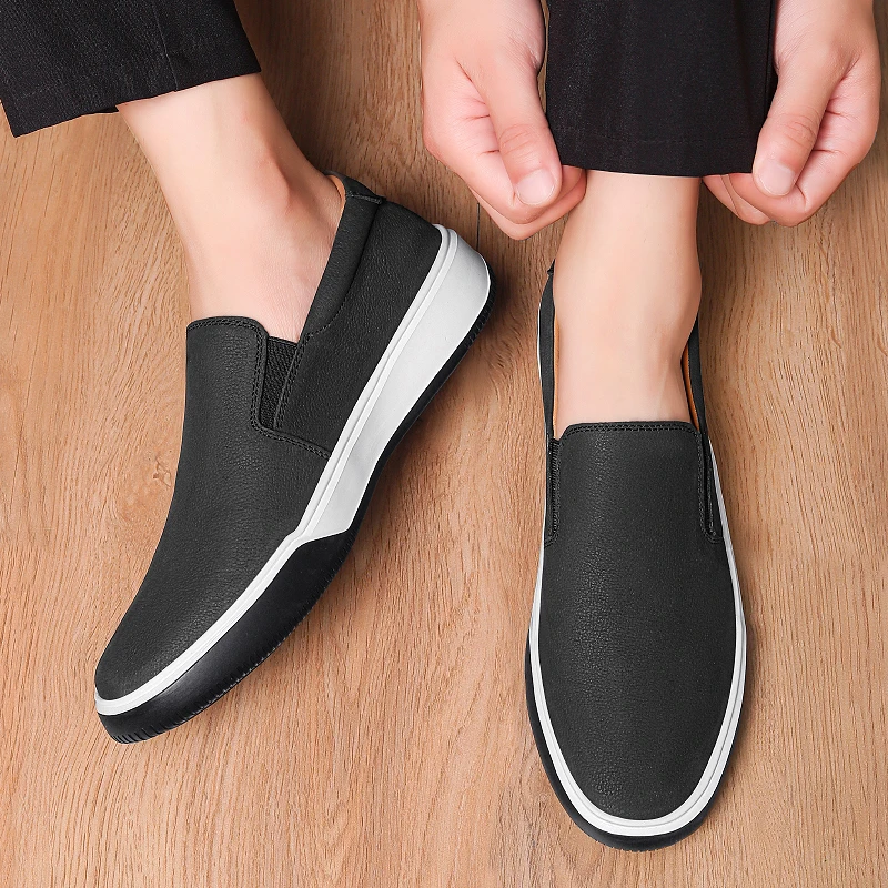 

Men's casual and breathable Loafers made of top leather for the autumn of 2025