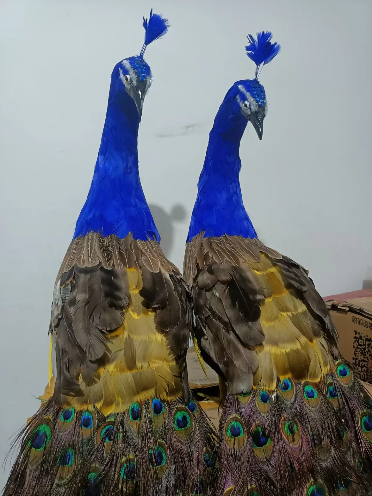 1 Pair Long Tail Peacock Model Simulation Toy with Foam And Feathers Colorful 120cm Gift for Kids A0096