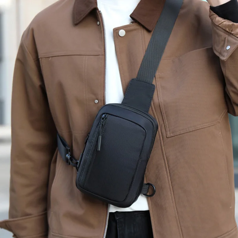 New Sports Chest Bag Men's Small Backpack Suitable For Daily Use Shoulder Bags Mobile Phone Messenger Bag Mobile Phone Waist Bag
