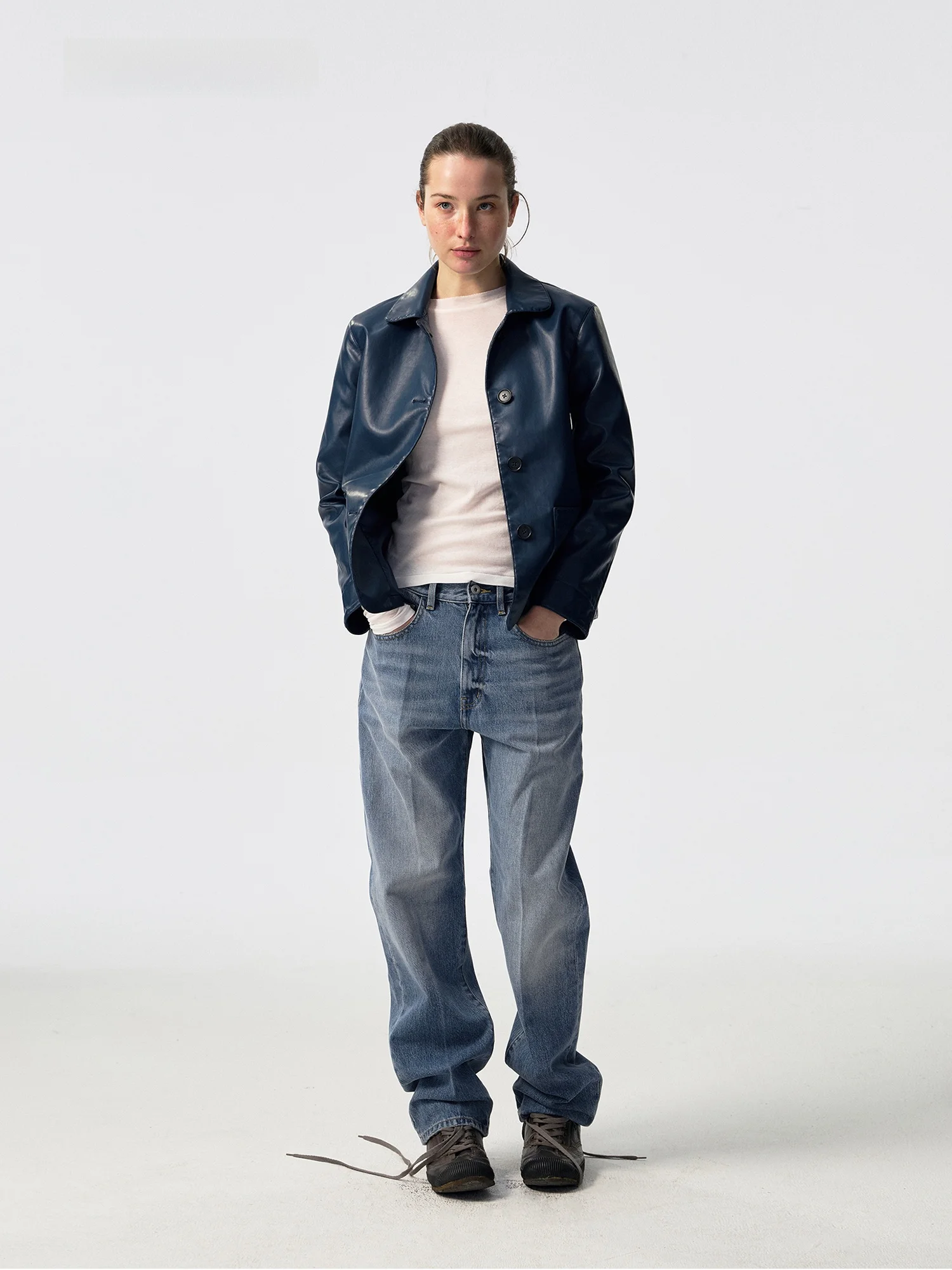 

Indigo Blue Vintage Waed Cone-Fit Loose Women's Jeans Fiing Pants Straight Leg Cotton Spring Season Ladies Faion