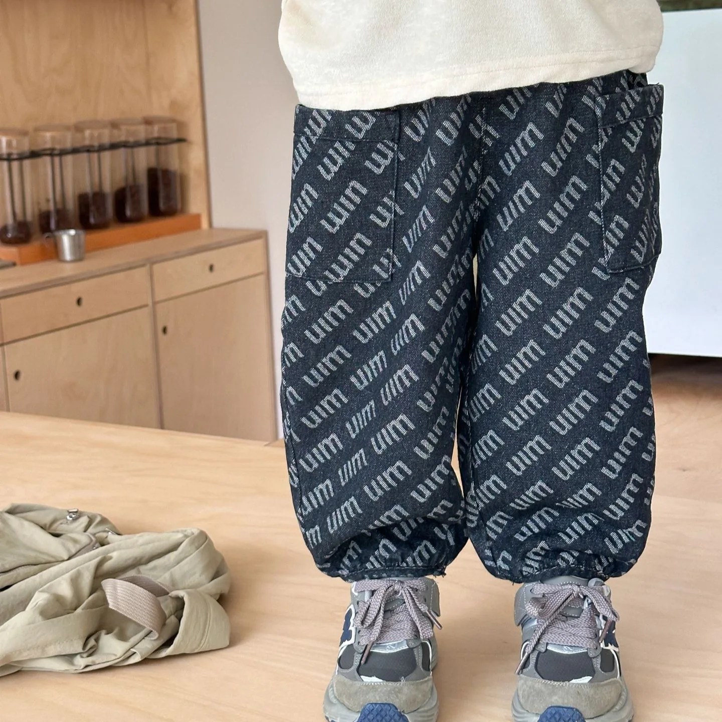 Boys' Jeans Children's Loose Casual Pants Children's Pants Boys' Spring and Autumn Styles 2024 New Autumn Fashion Trend