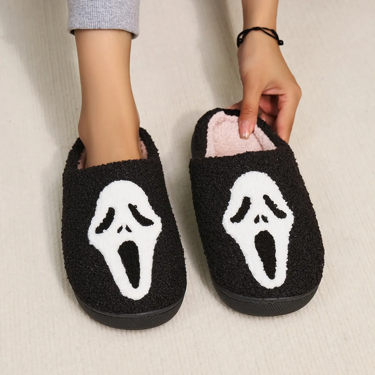 

Men's Classy New Halloween Skull Cartoon Warm Winter Cotton Slippers for Men and Women Couples Home Indoor Cotton Slippers for Men