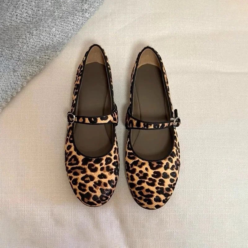 Women's Leopard Print Mary Jane Flats Round Toe Buckle Strap Comfortable Casual Walking Shoes Spring Summer Ballet Flat Shoes