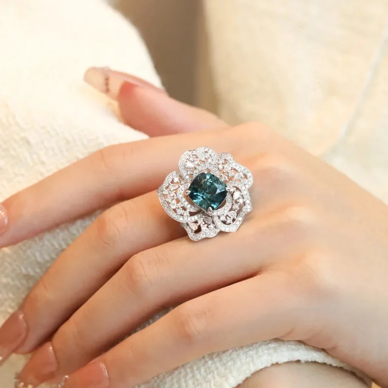 925 sterling silver cool and high-end petal ring with female opening, niche design, temperament, ring, holiday party gift