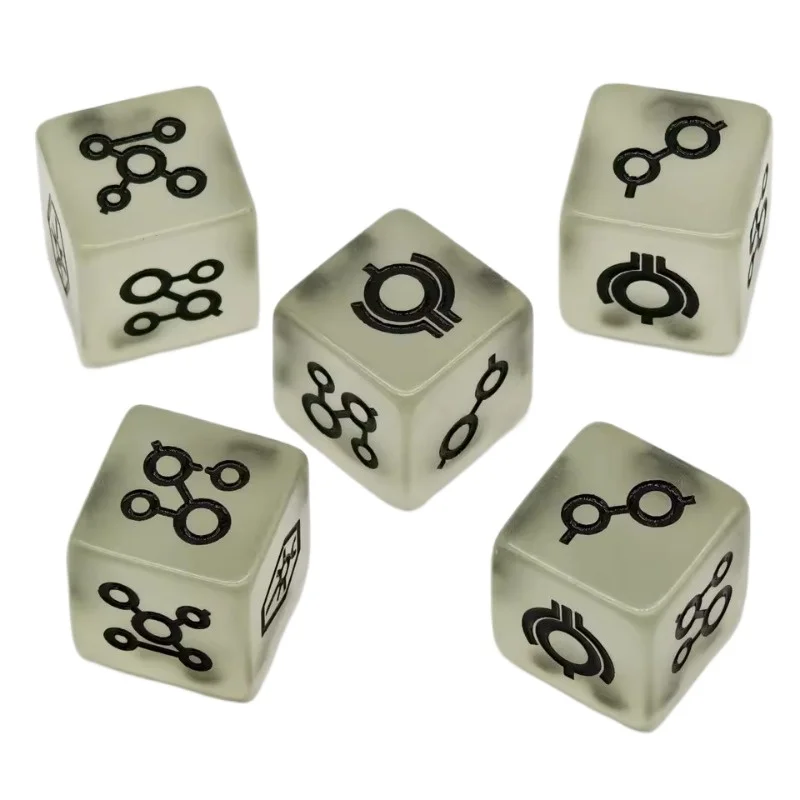 4Pcs/set 16mm Square Corner Luminous Carving Dice Board Game Accessories Made of Resin Material